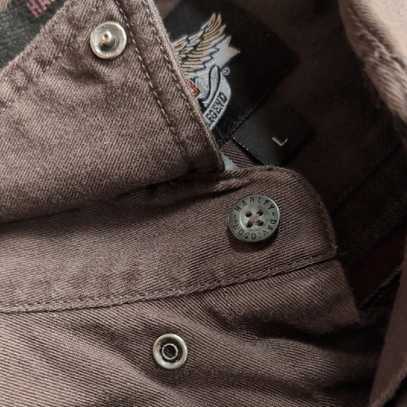 Harley-Davidson Men's Red and Gray Shirt - Picture 7 of 12